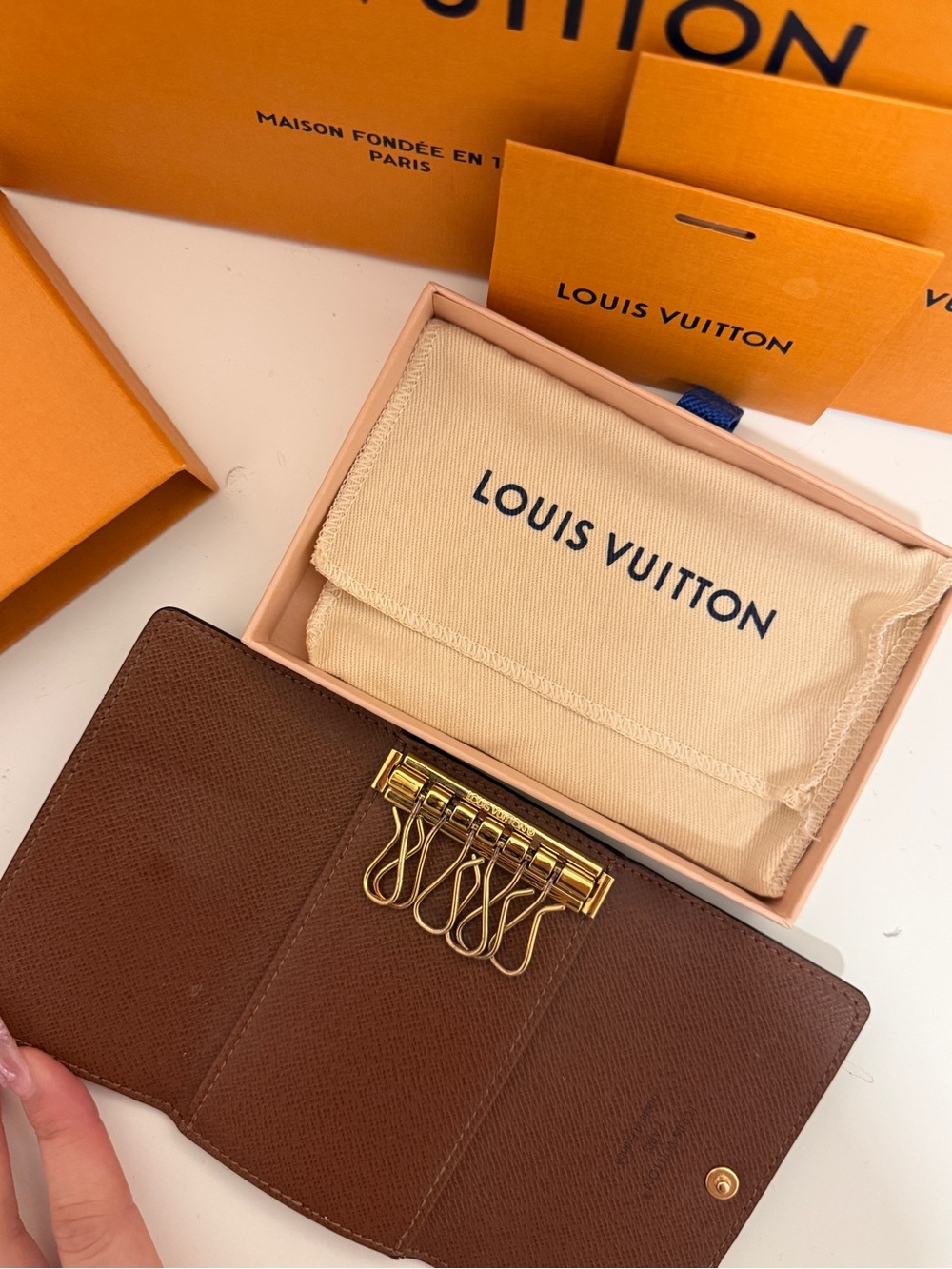 Louis Vuitton Monogram 6 Key Holder - Picture 2 of 3